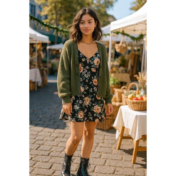 Vintage Dentelle Satin Floral Black Slip Dress night gown medium USA made - Picture 1 of 9